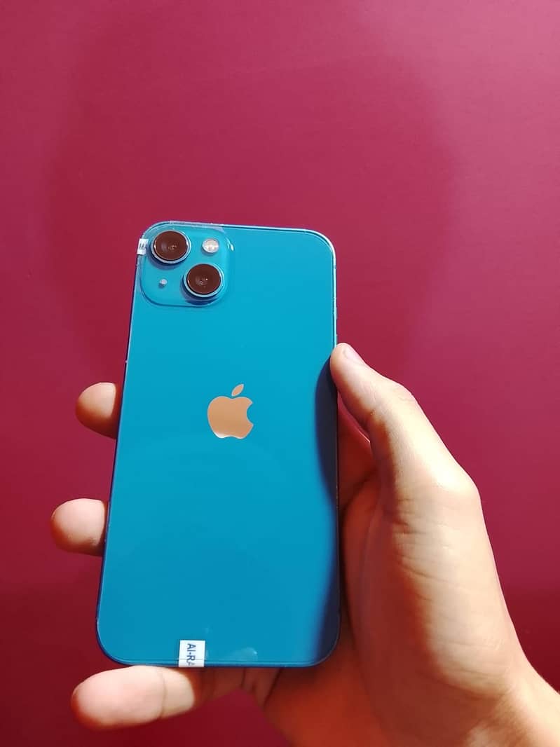 Apple iPhone 13 1