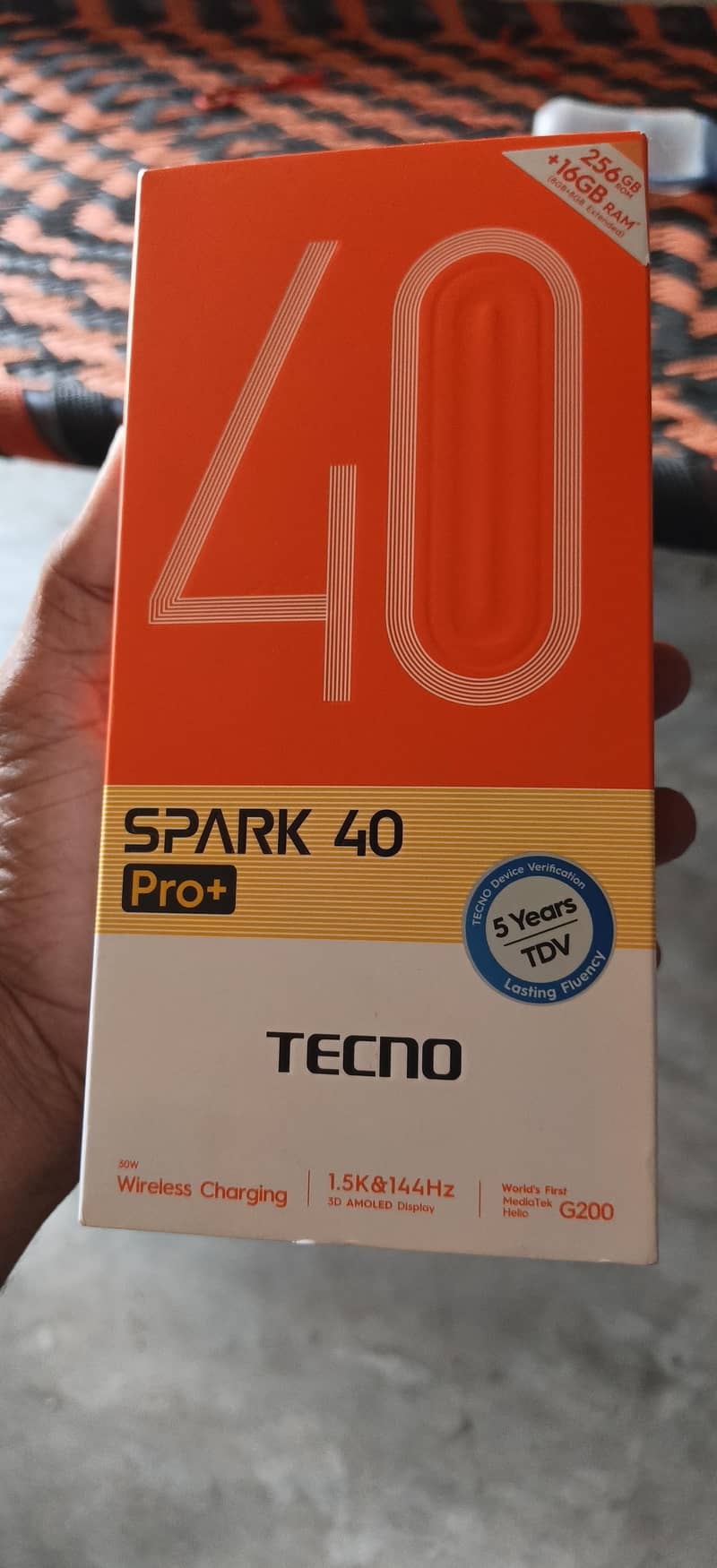 Tecno spark 40 pro plus 5