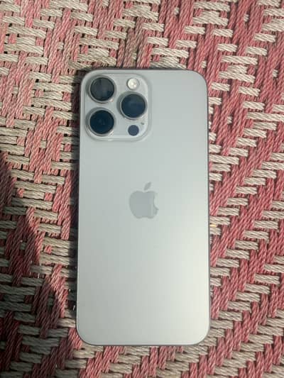 Apple iPhone 15 Pro Max