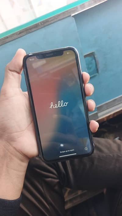 Apple iPhone 11
