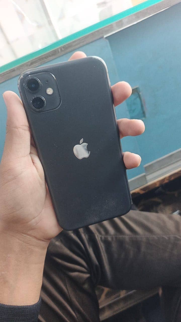 Apple iPhone 11 2