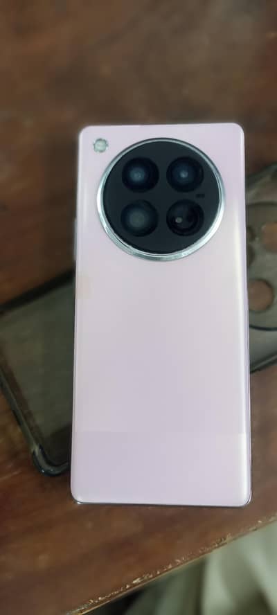 Infinix Zero 40