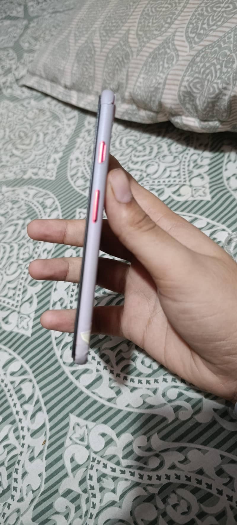 Apple iPhone SE 4