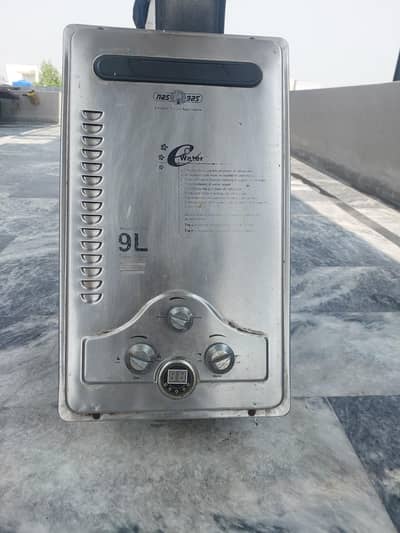 Instant Gas Gyser SS body 9ltrs Low pressure