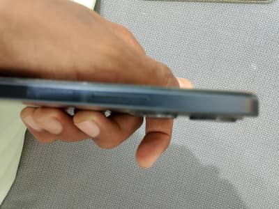 Realme note 70x(4 128)