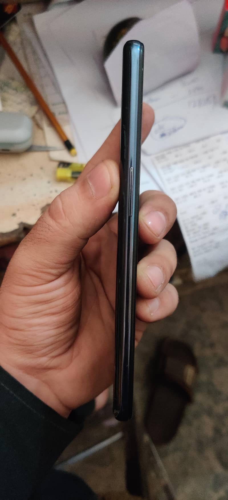 One Plus 9 4