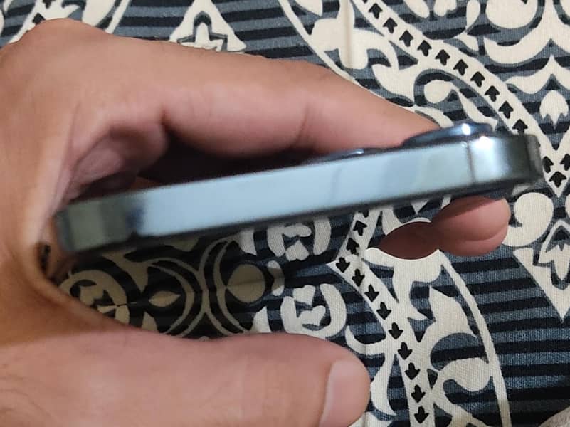 Apple iPhone 12 Pro Max 7