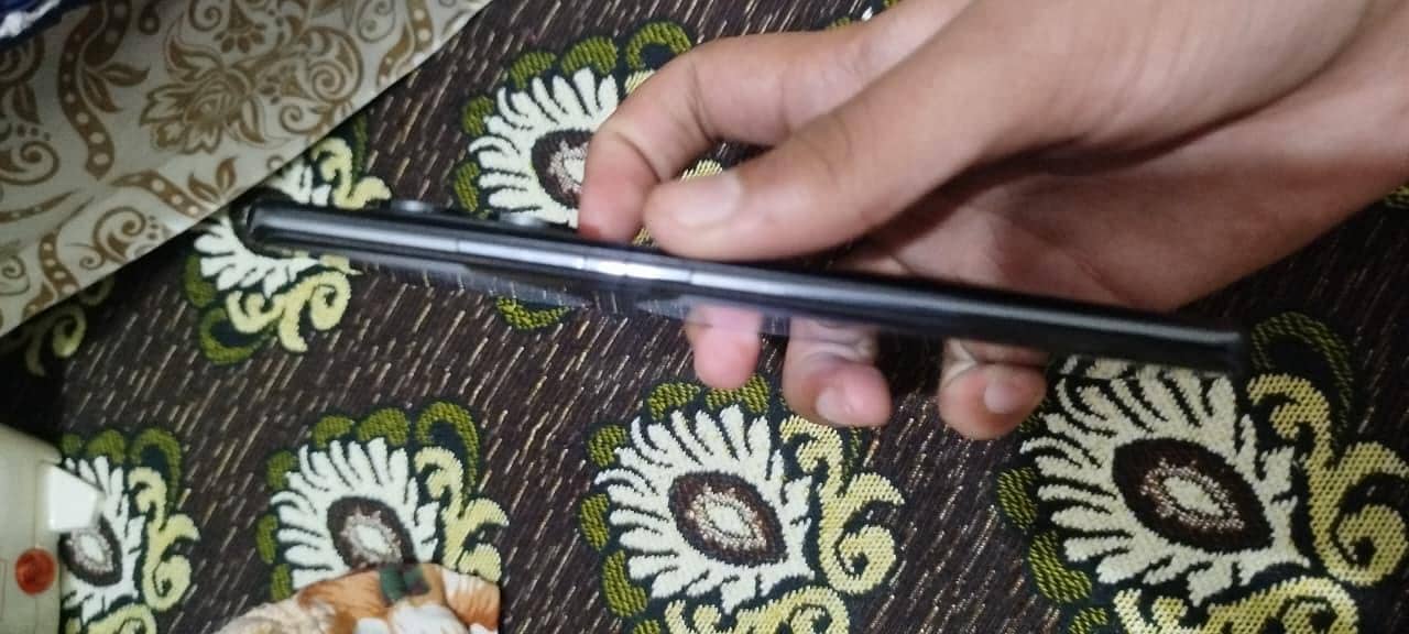 Xiaomi Redmi Note 14 Pro 5