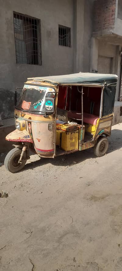Riksha taz raftar 2010 model urgent for sale
