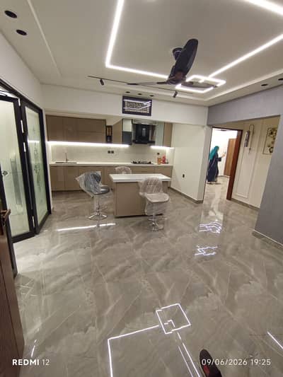 BEAUTIFULLY DESIGNED 3 BED D/D FLAT FOR SALE IN BLOCK 13-A, GULSHAN E IQAL