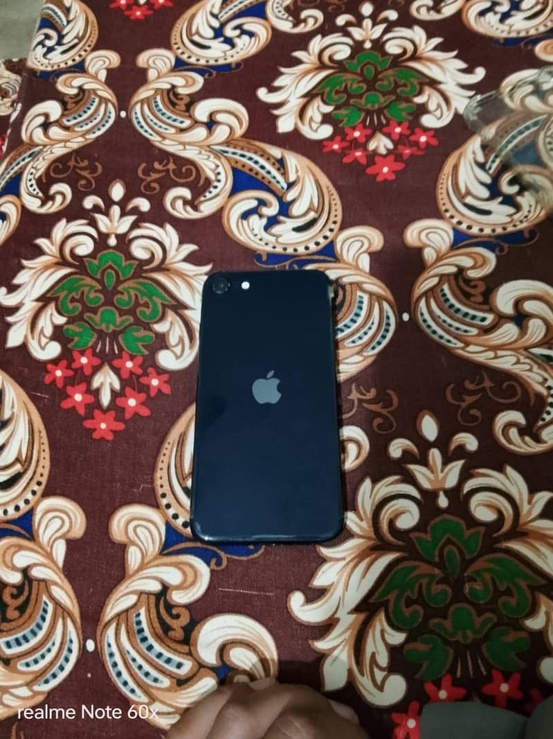 Apple iPhone SE 7