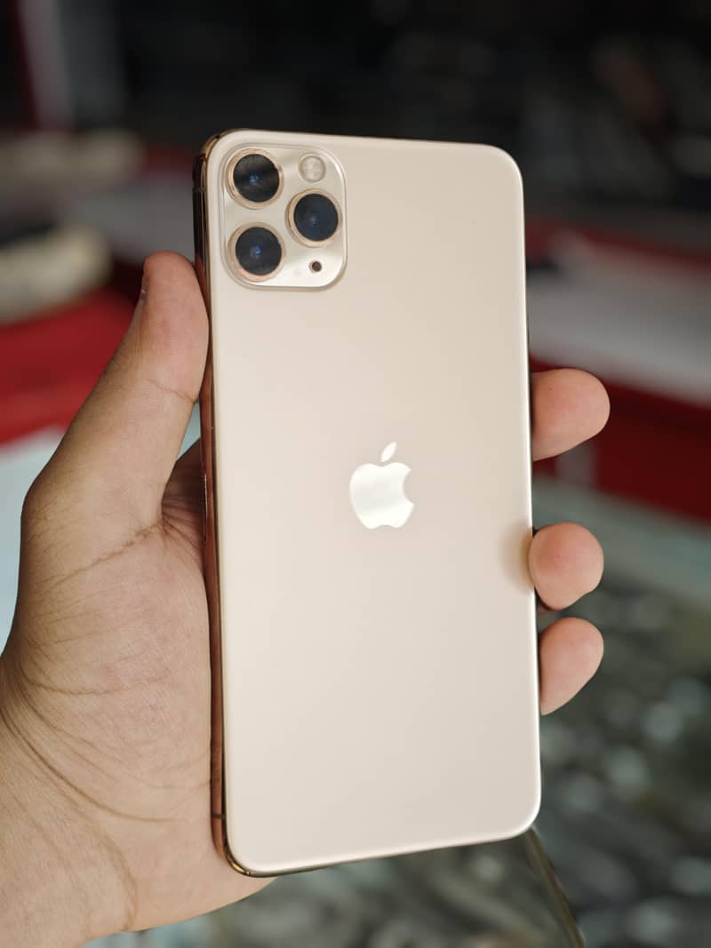Apple iPhone 11 Pro Max 0