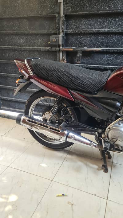 YAMAHA YB 125Z