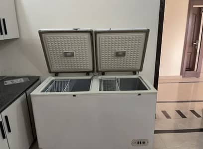 Dawlance refrigerator and freezer