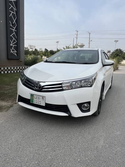 Toyota Corolla Altis 2015