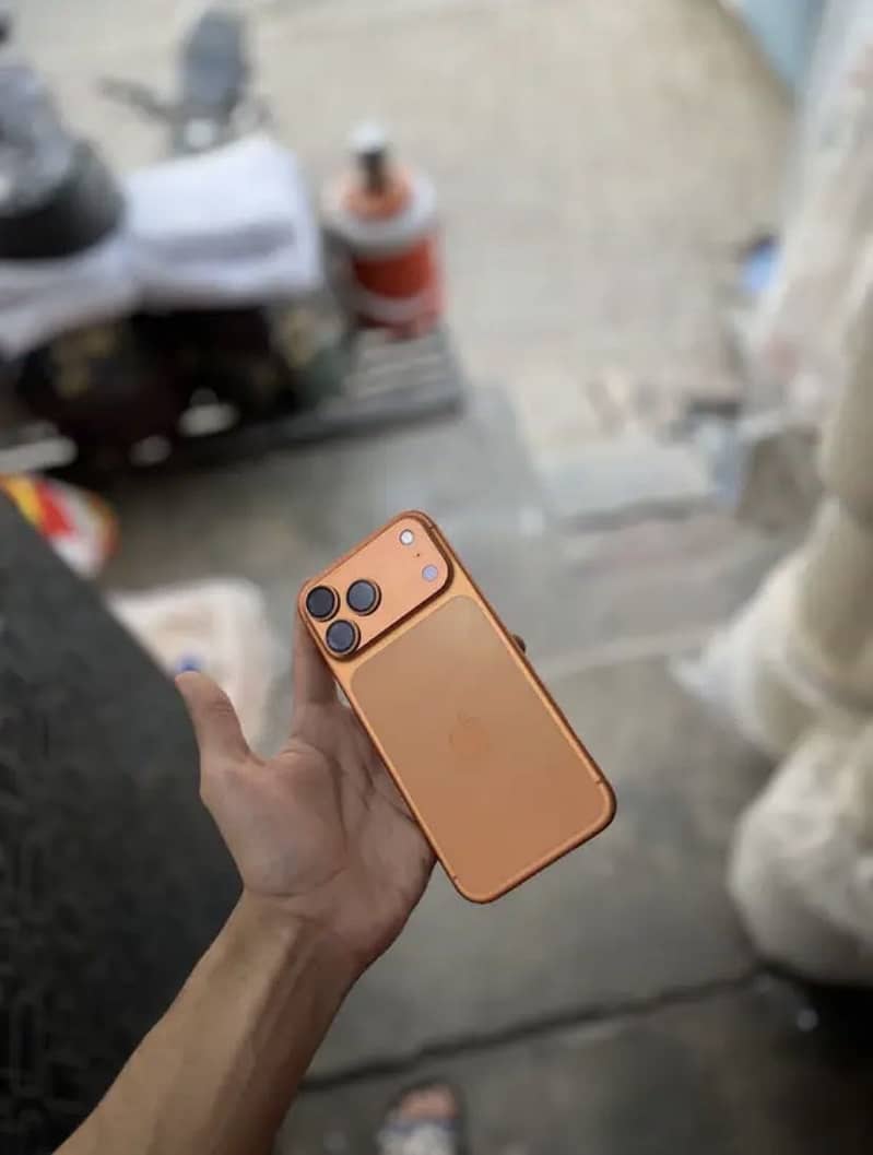 Apple iPhone 17 Pro Max 3