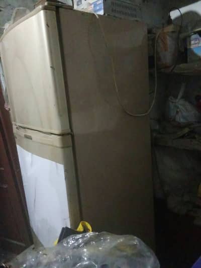 Dawlance refrigerator