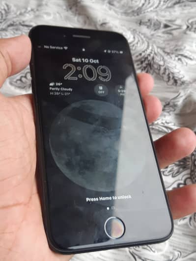Apple iPhone SE (2nd generation )