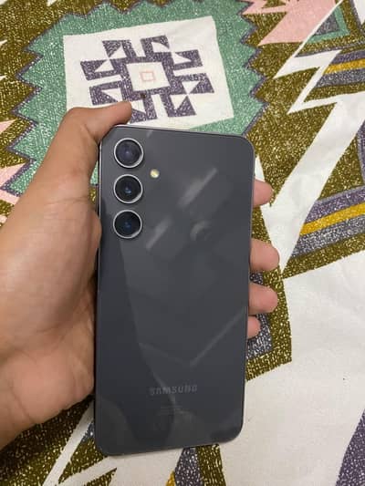 Samsung Mobile S23 FE.