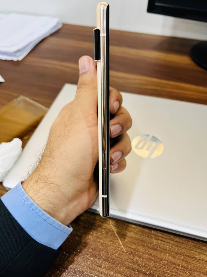 Google Pixel 6 Pro 2