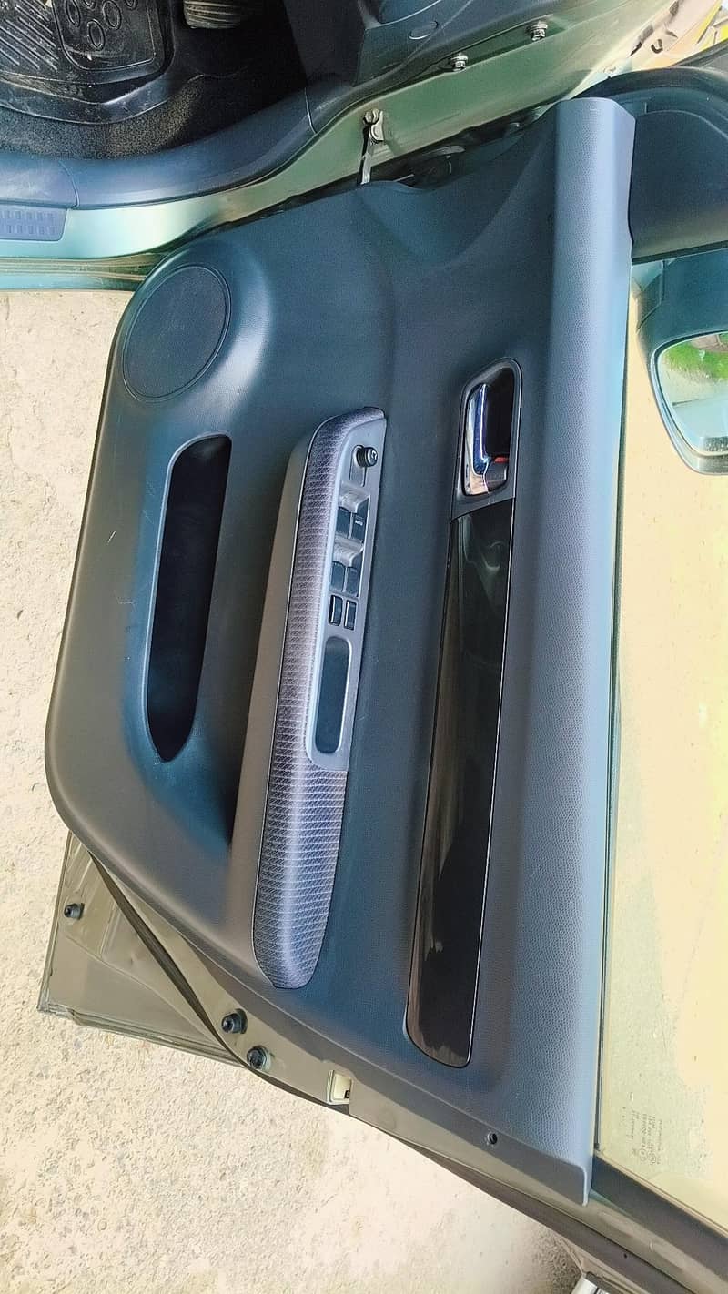 Suzuki Swift 2012 total genuine 0/3/3/7/4/8/8/3/7/7/3 7