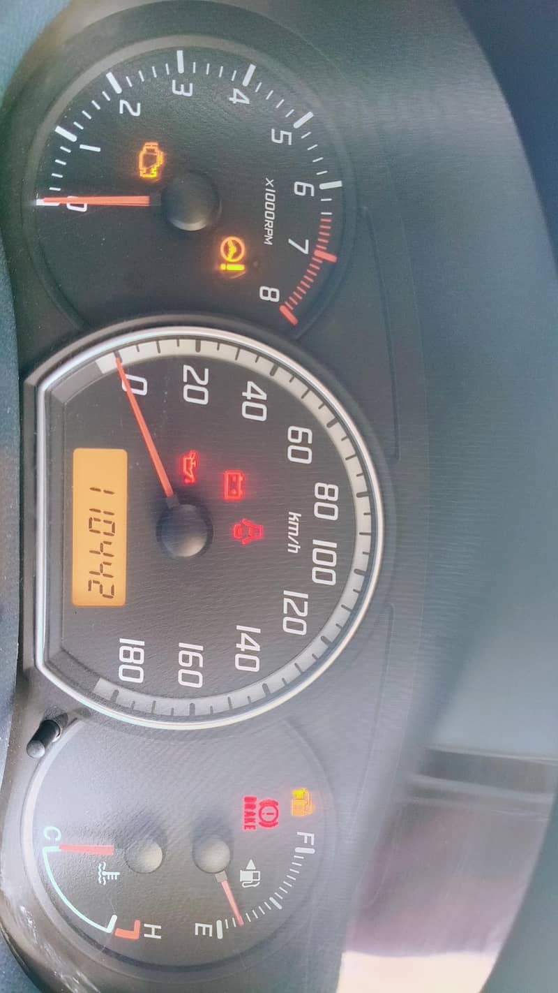 Suzuki Swift 2012 total genuine 0/3/3/7/4/8/8/3/7/7/3 10