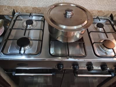 canan stove with cupboards with warranty for sale 28000 03208469297