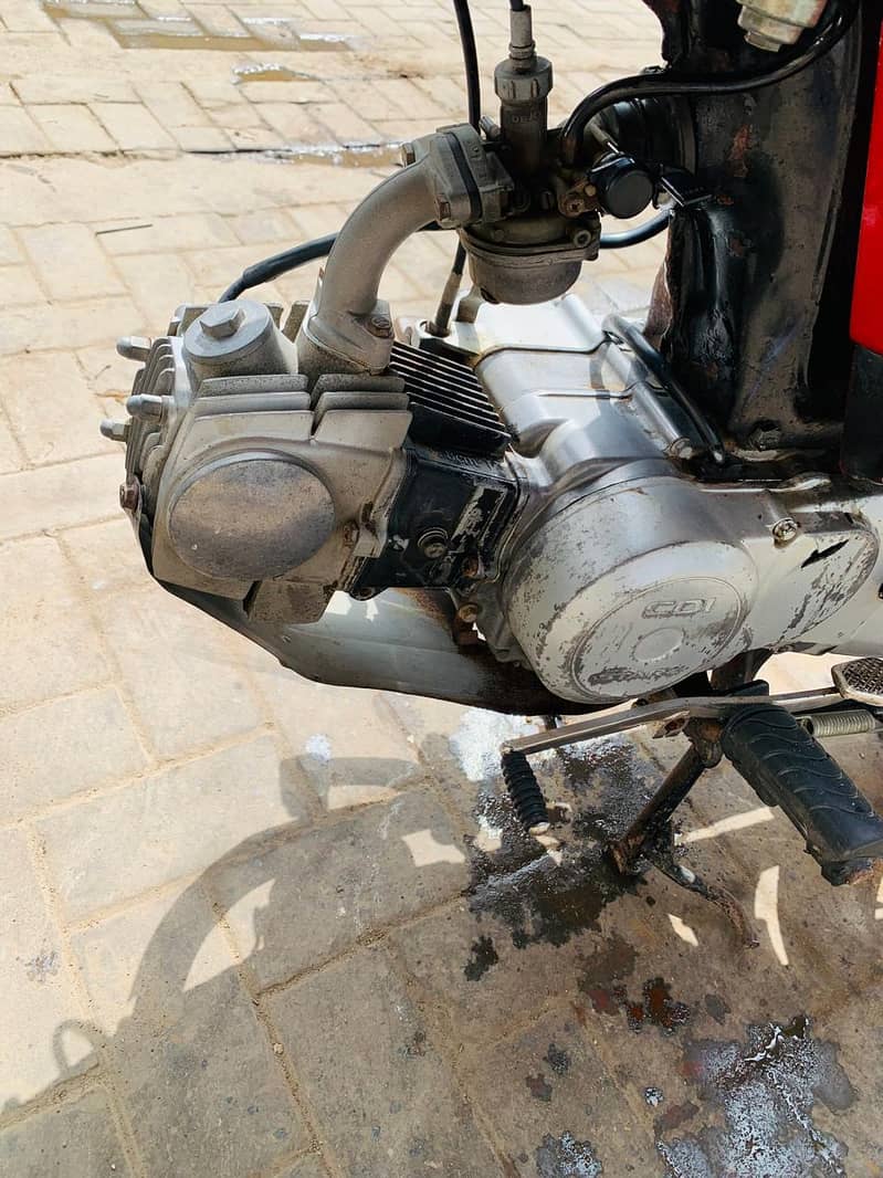 Honda CD 70 4