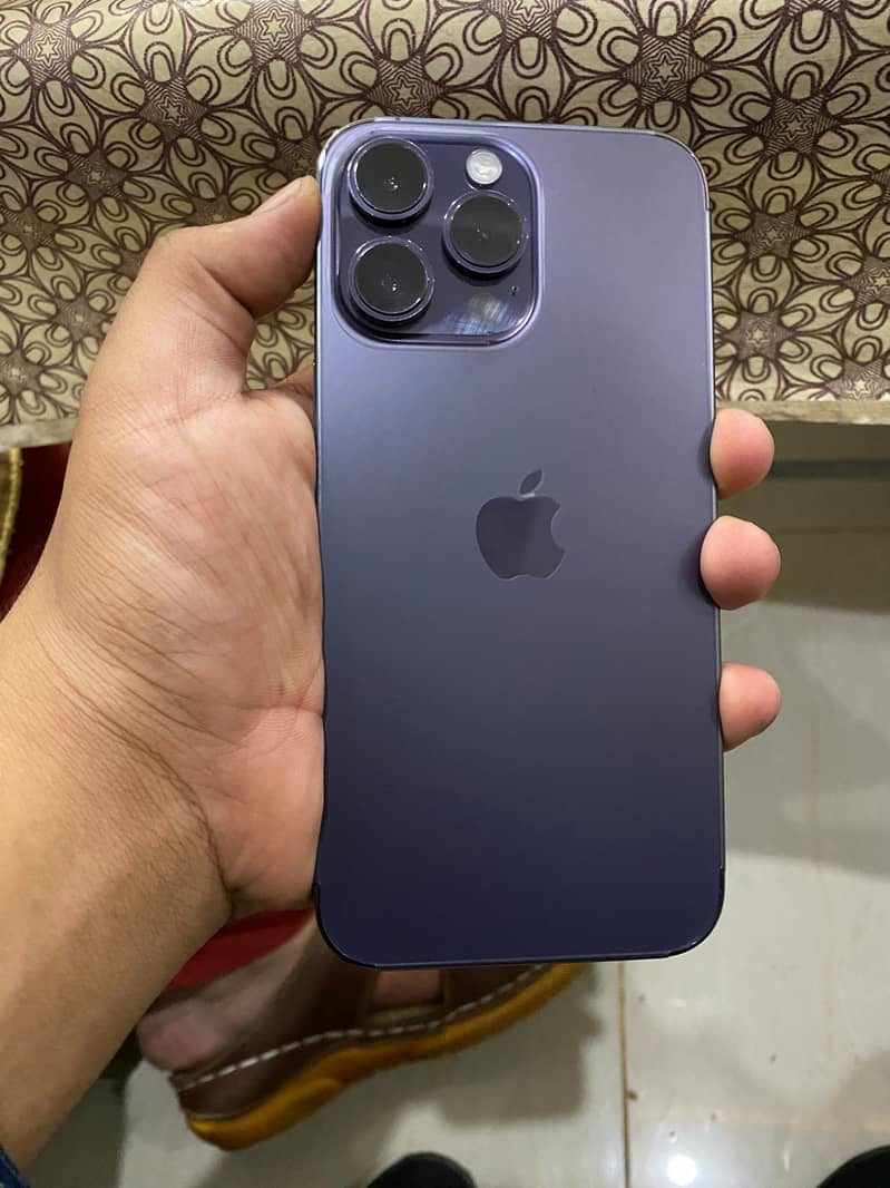 Apple iPhone 14 Pro Max 3