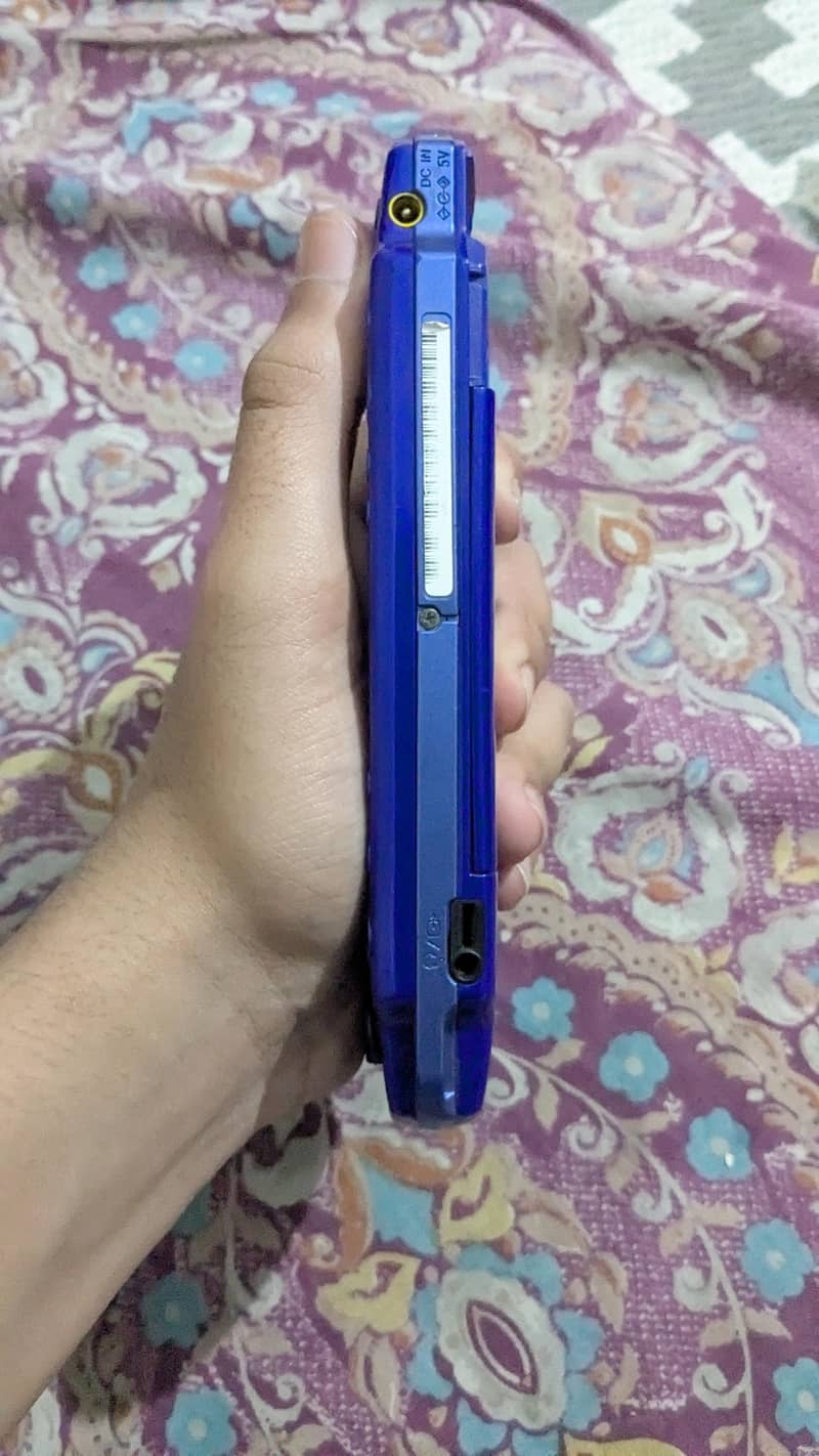PSP 2000 4