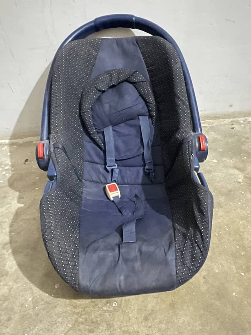 Carry cot 2