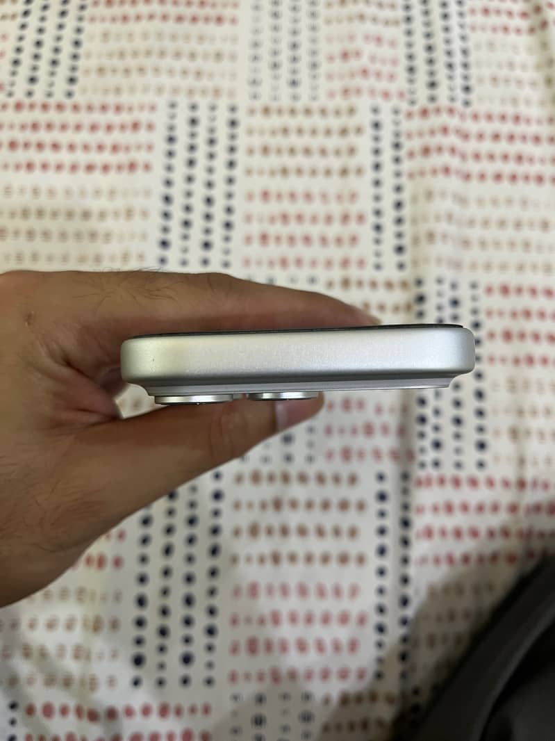 Apple iPhone 17 Pro 3