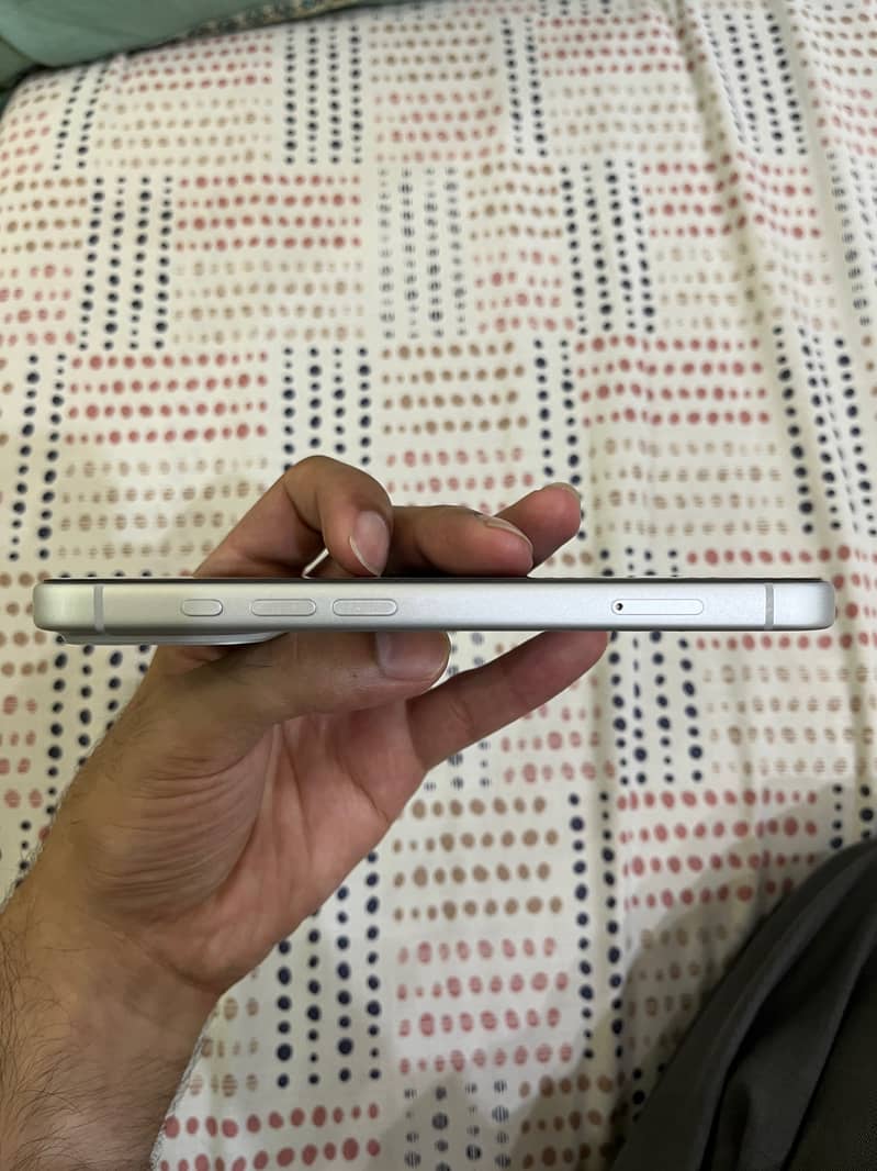 Apple iPhone 17 Pro 5