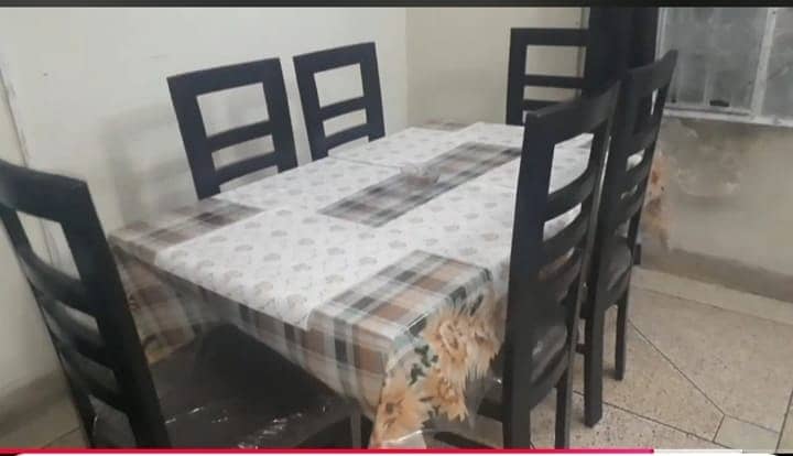 Dining Table with 6 chairs 1