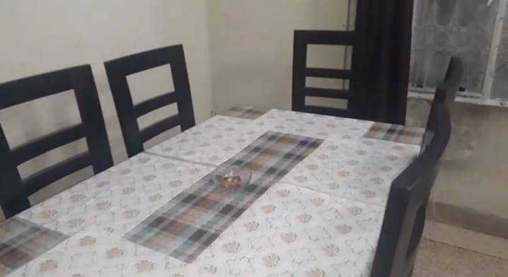 Dining Table with 6 chairs 4