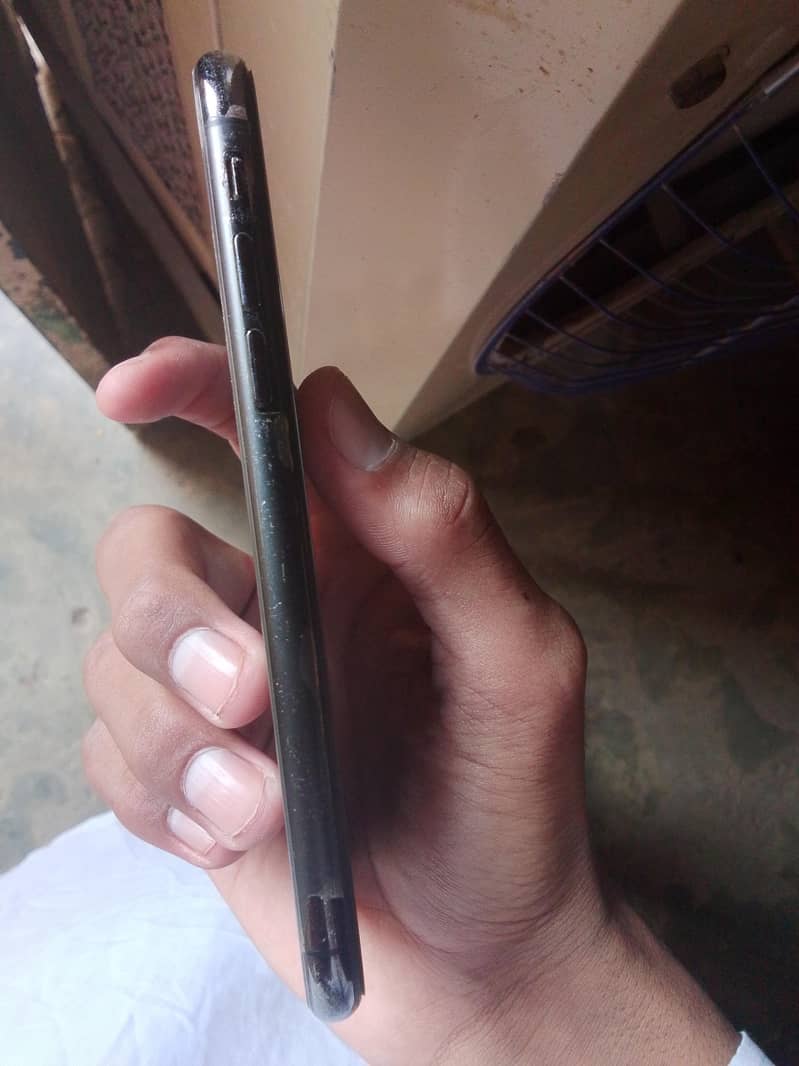 Apple iPhone X 2