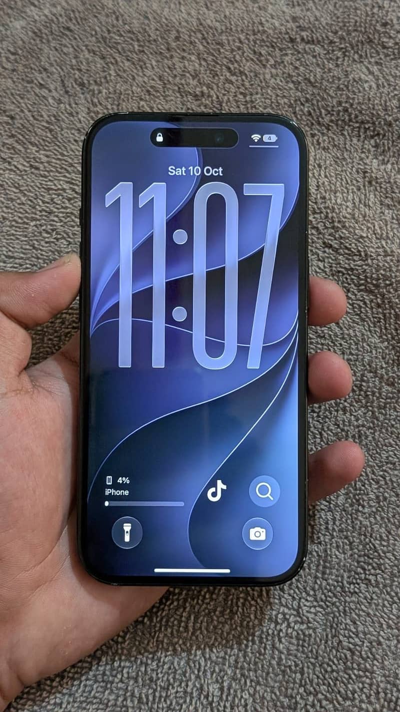 Apple iPhone 15 3