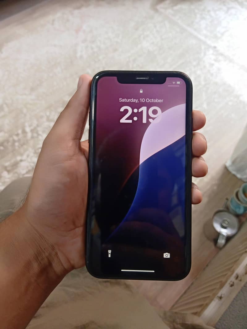 Apple iPhone XR 4