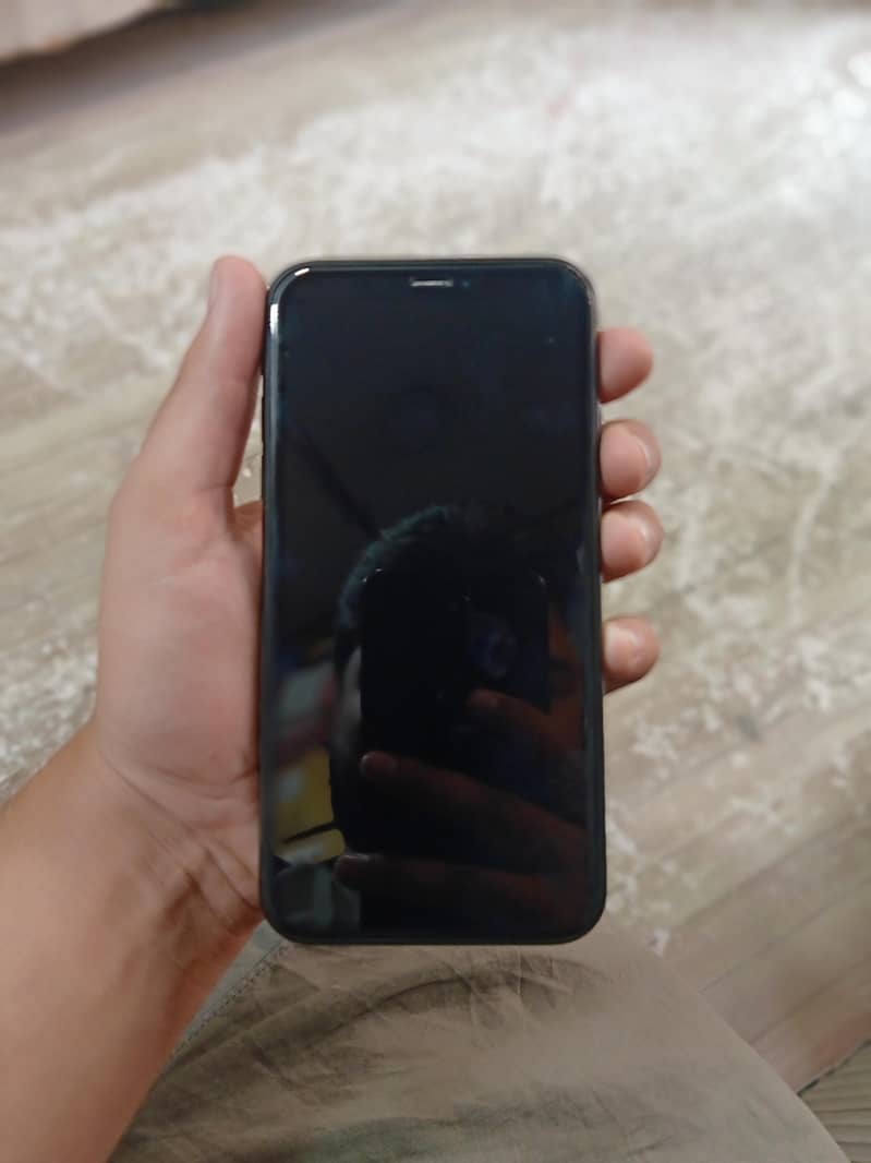 Apple iPhone XR 5