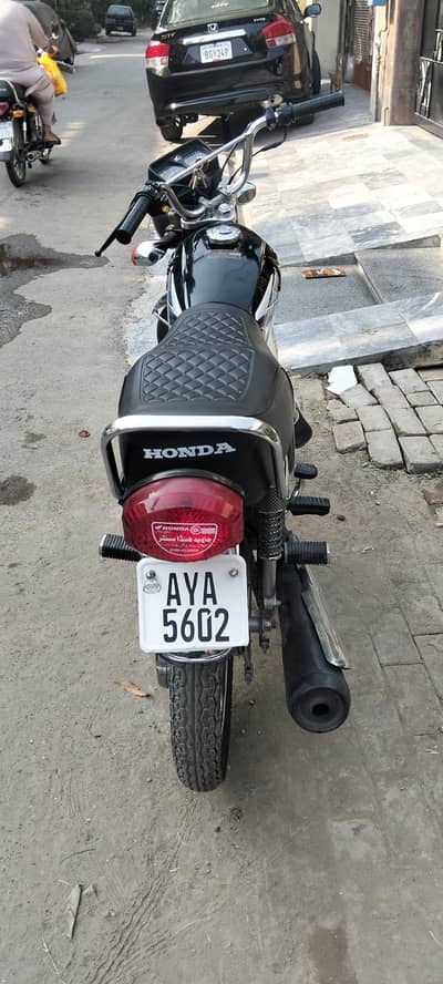 Honda CG 125 2025