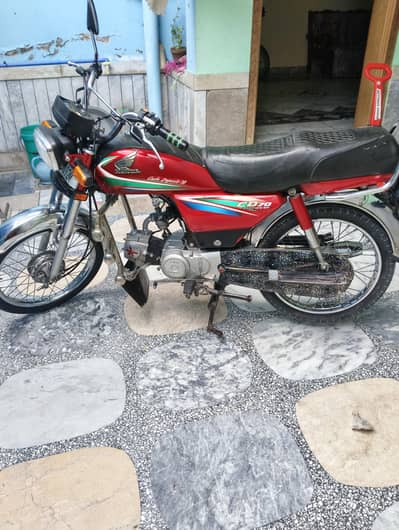 Honda cd70 2016 modle