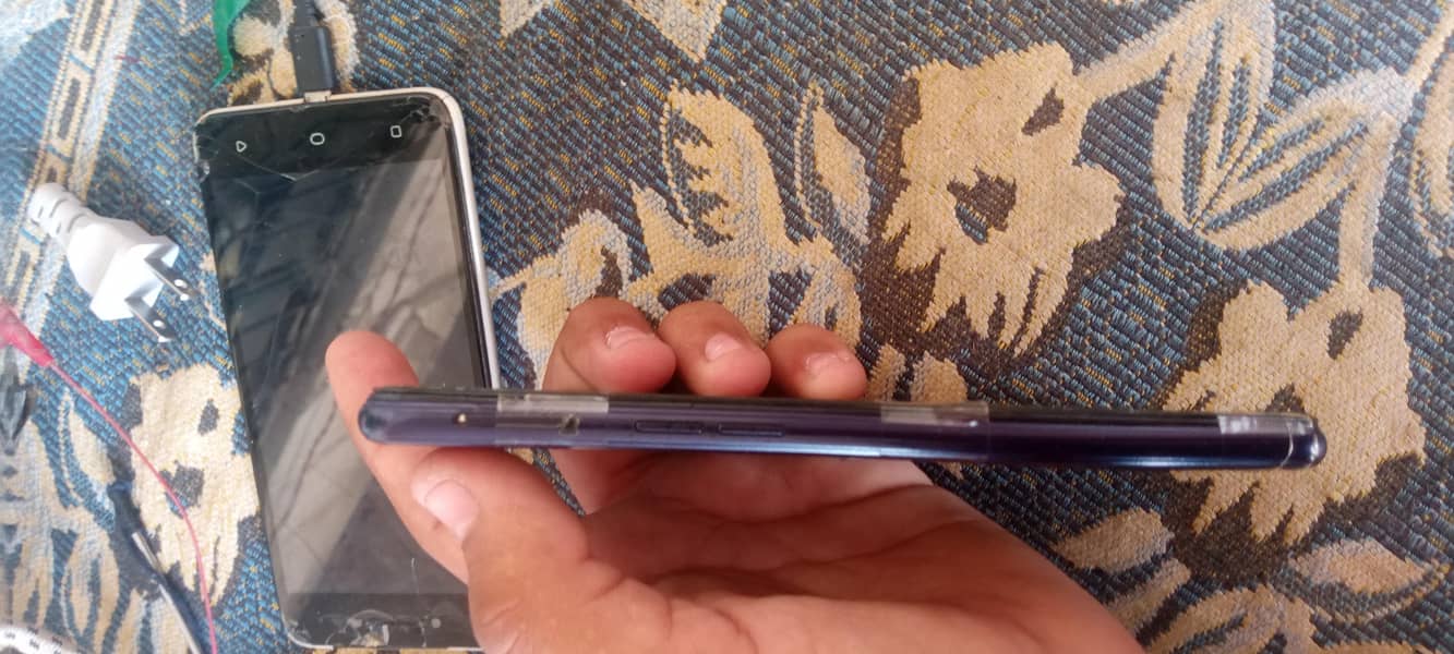 OPPO A1k 1