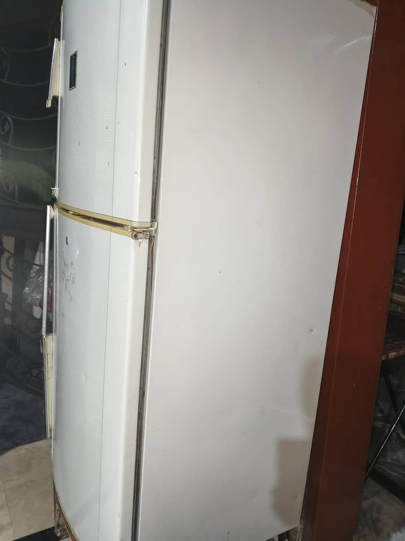 Dawlance fridge 3