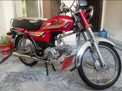 United US 70 - 2024 Model (Feb 2025 me li he ) First Owner - 78k Final