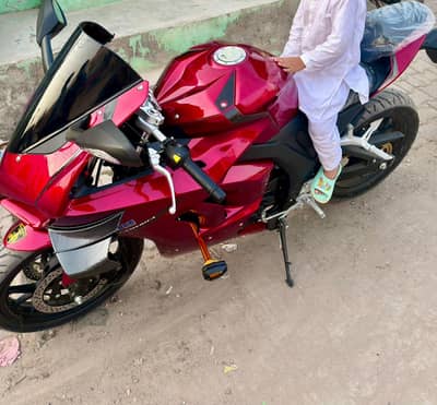 Heavy  Bike in Pristine Condition - Red)