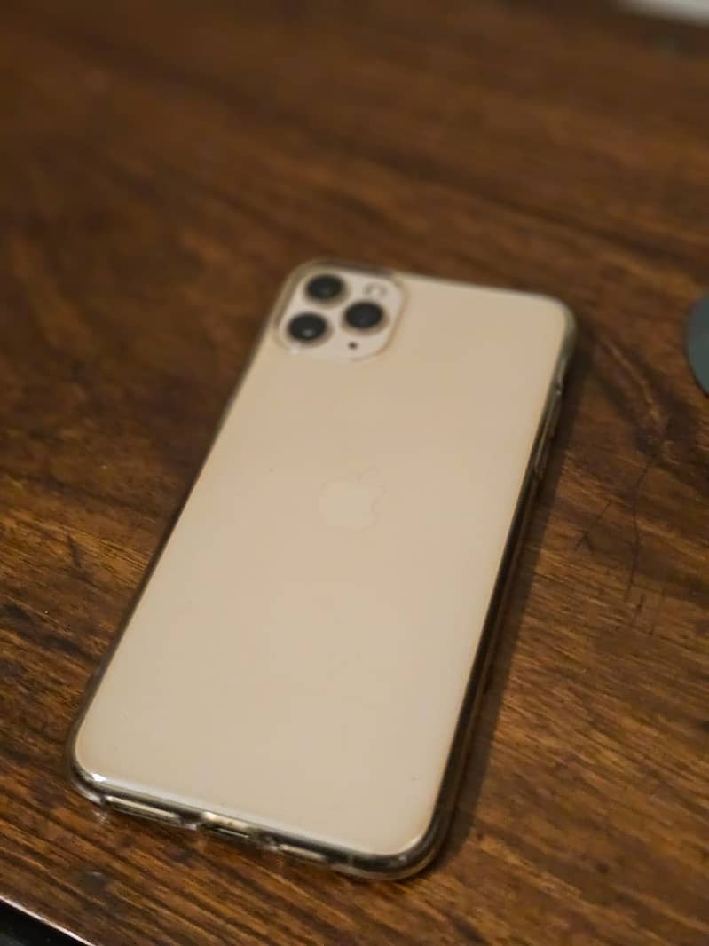 Apple iPhone 11 Pro Max 5