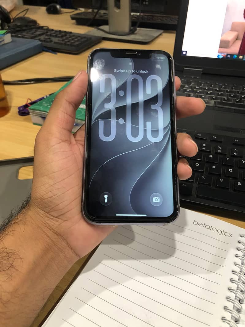 Apple iPhone 11 5