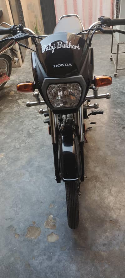 Honda Cd 70 dream 2026 model just 5500km drivenl like new condition