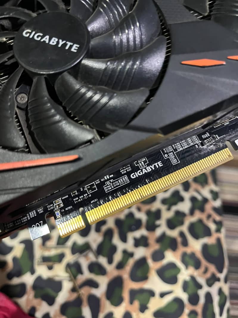 AMD Radeon RX 570 4GB - Computer Components - 1120301637