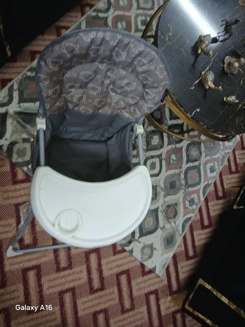 high chair 2